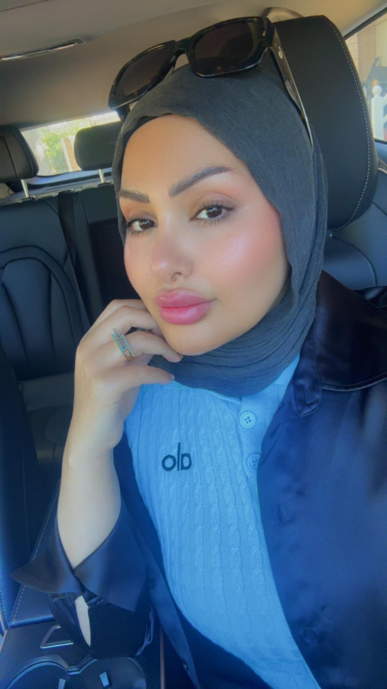 Zainab — mobile makeup artist
