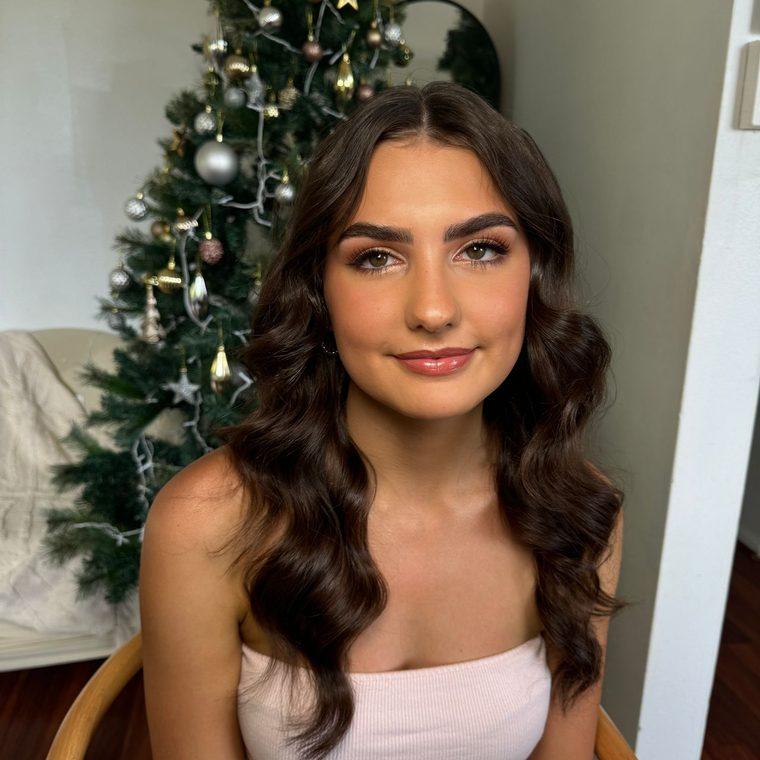 Professional makeup by a Sydney mobile makeup artist — portfolio photo 30