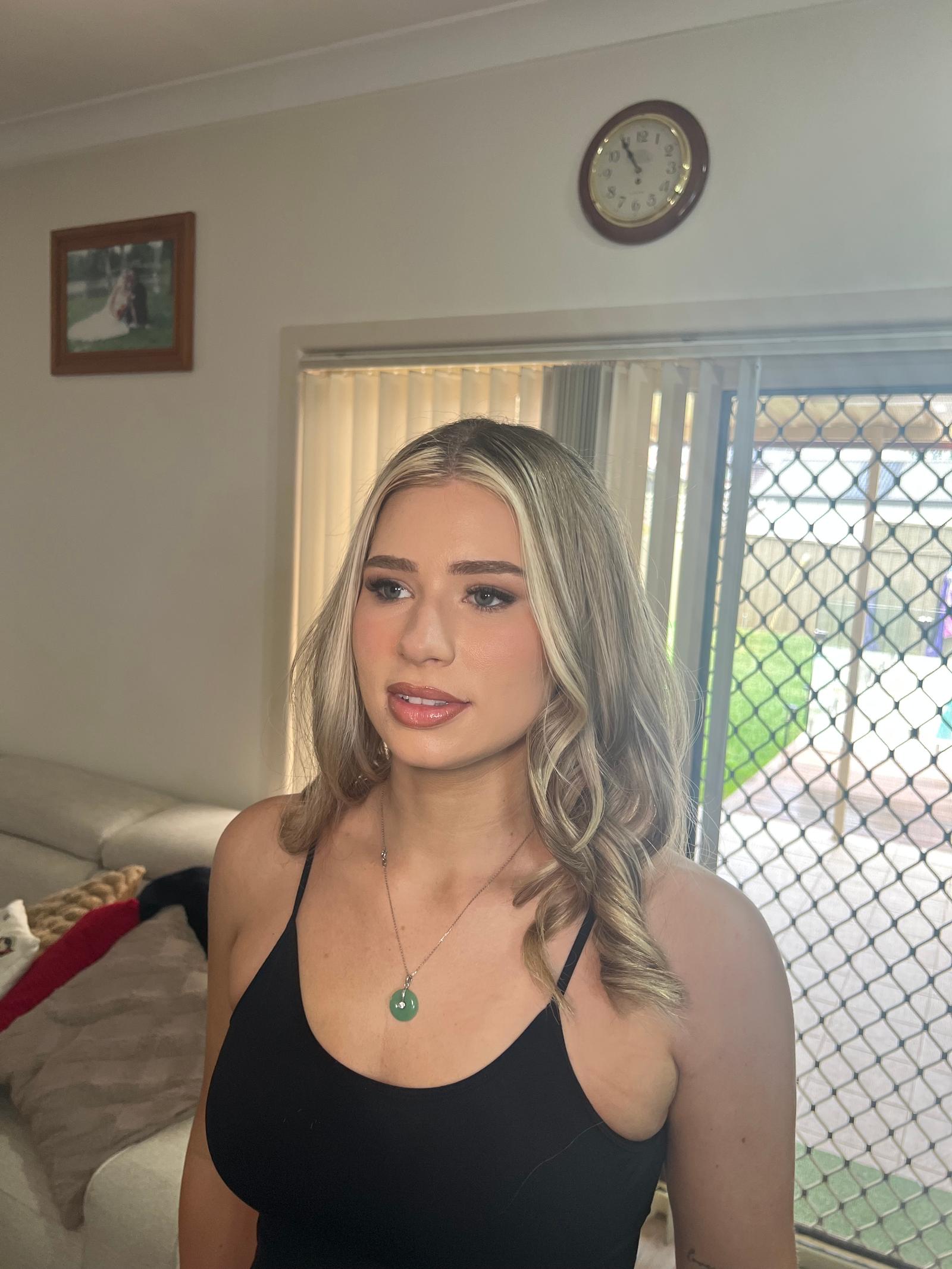 Makeup by Naomi, a Sydney mobile makeup artist — photo 1