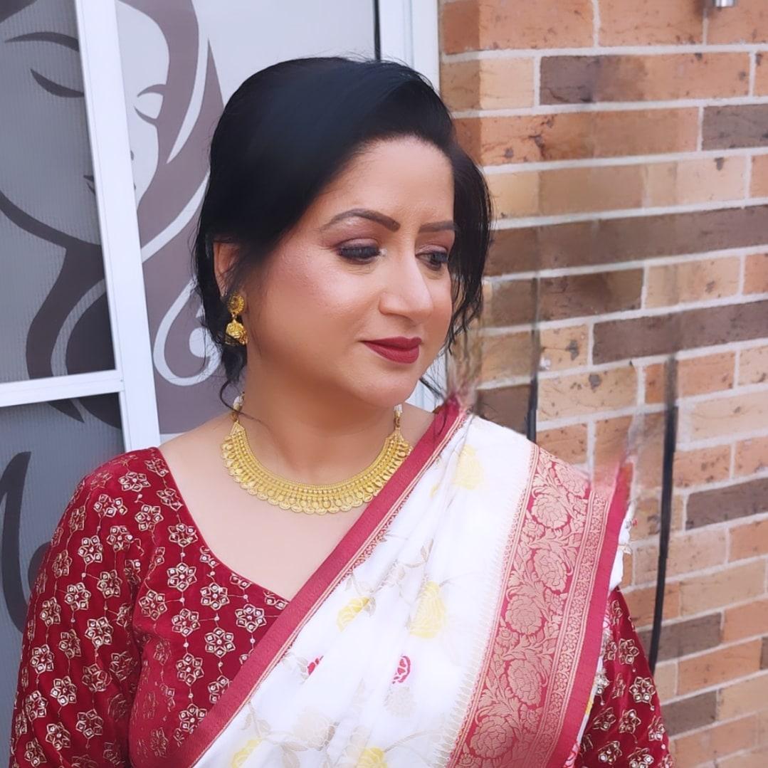 Madiha — makeup & hair artist