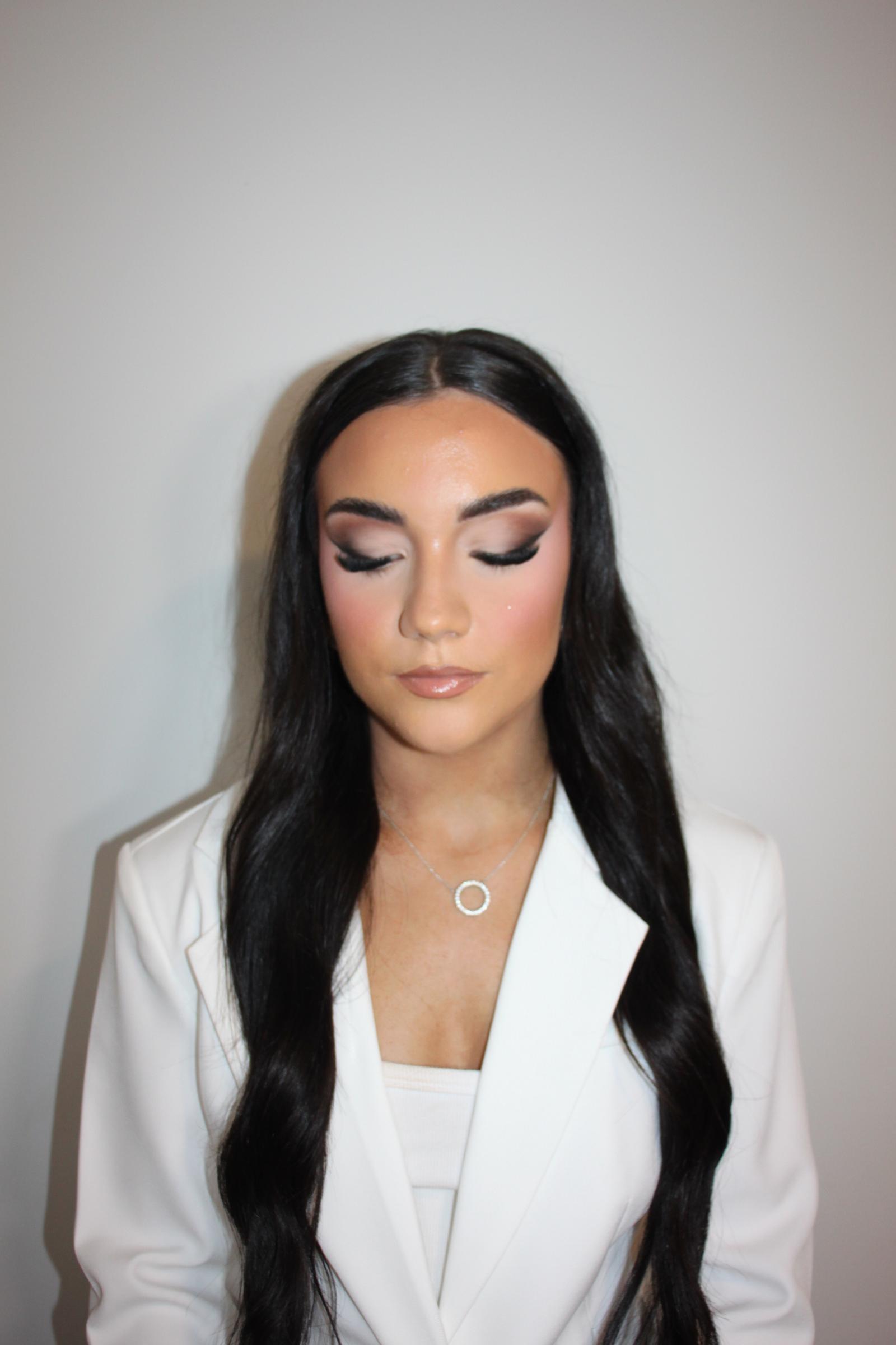 Chloe — makeup & hair artist